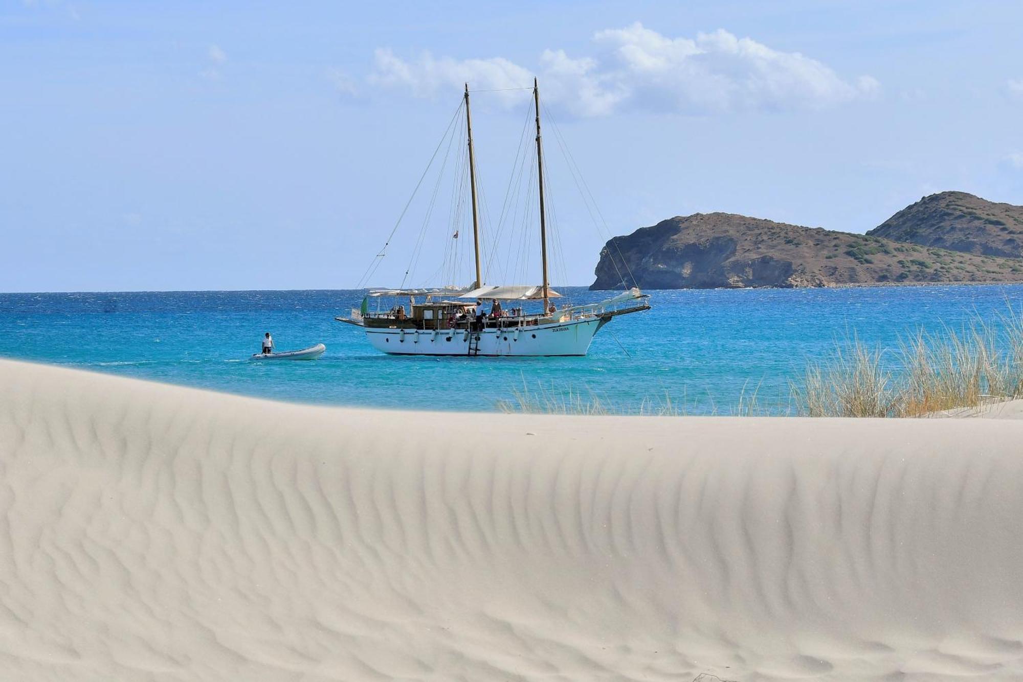 B&B Giallo Limone Teulada Εξωτερικό φωτογραφία